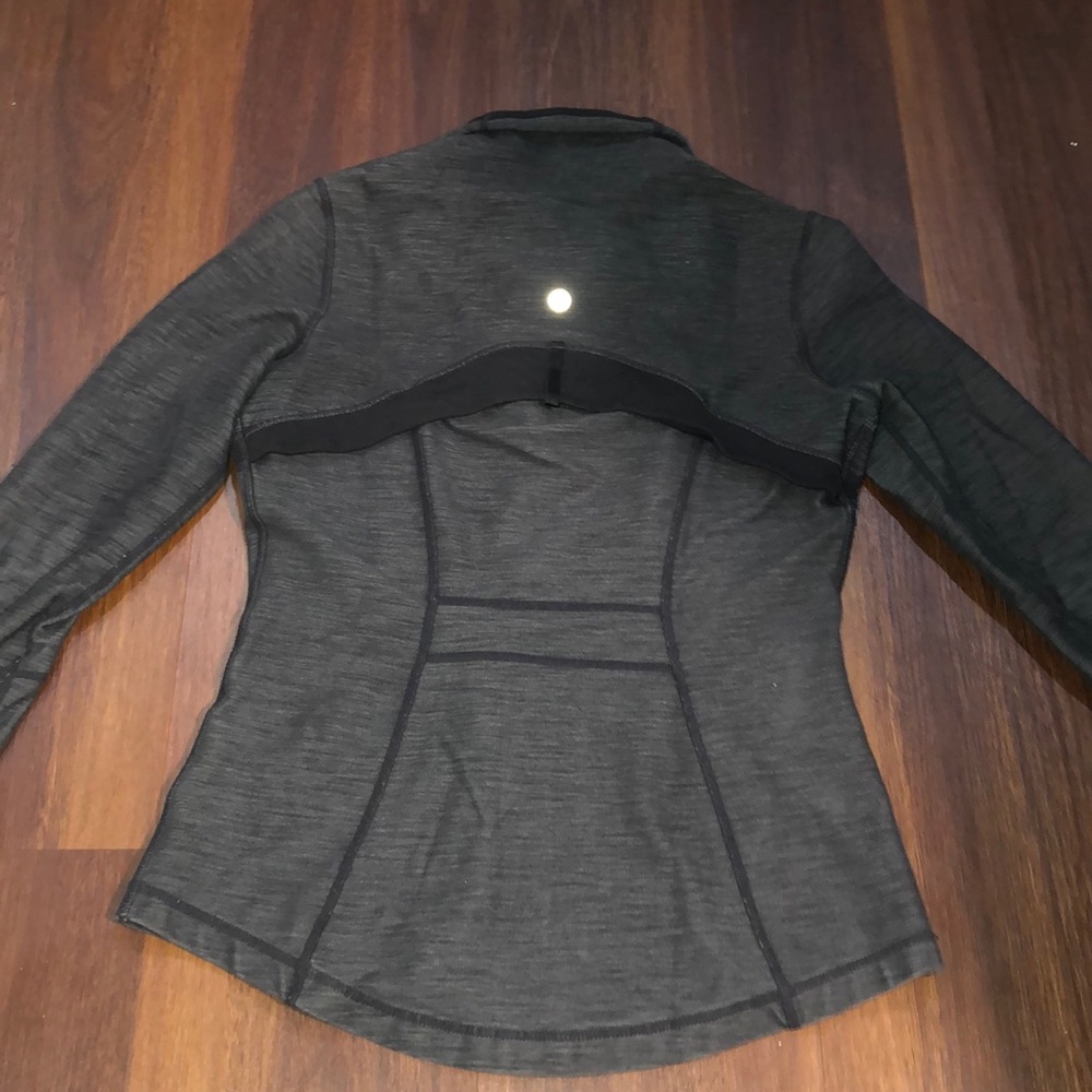 Lululemon jacket - Picture 4 of 5